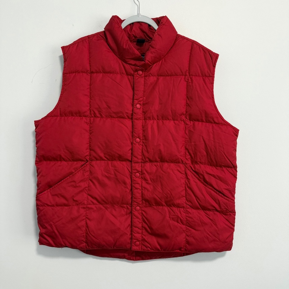 Lands’ End Men’s Goose Down Red Vest Size XL